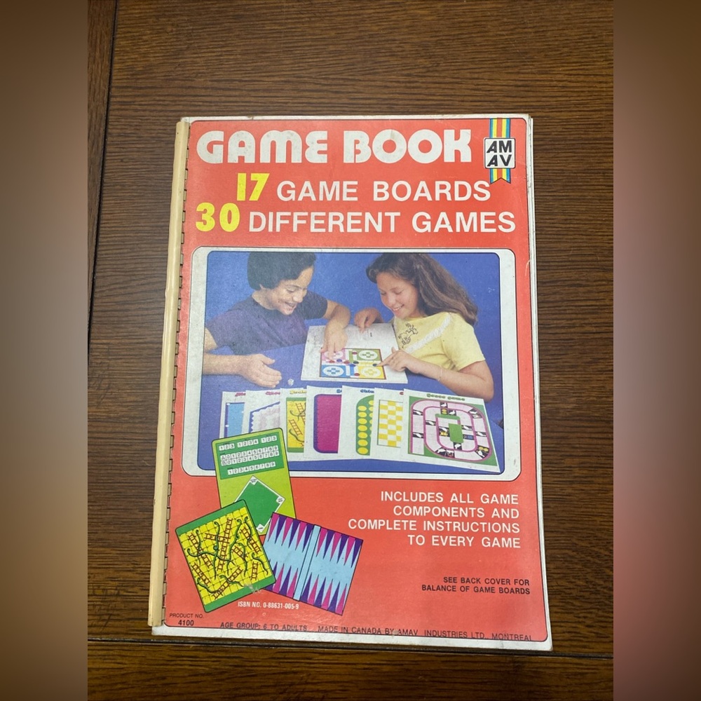 Vintage 1980 AMAV Game Book 17 game boards 30 different games Book Only